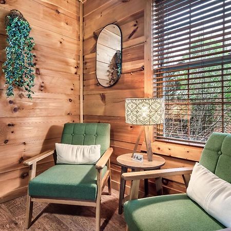 Mama Bear'S Moonshine Ridge Villa Gatlinburg Exteriör bild