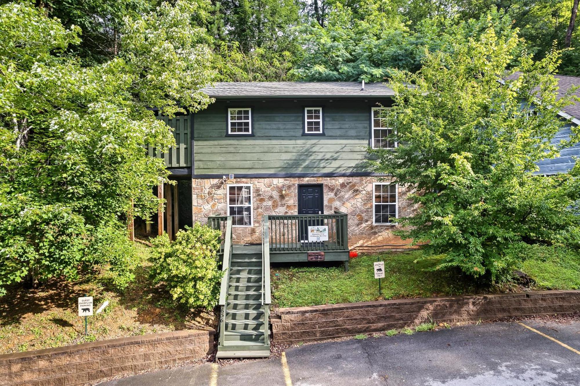 Mama Bear'S Moonshine Ridge Villa Gatlinburg Exteriör bild